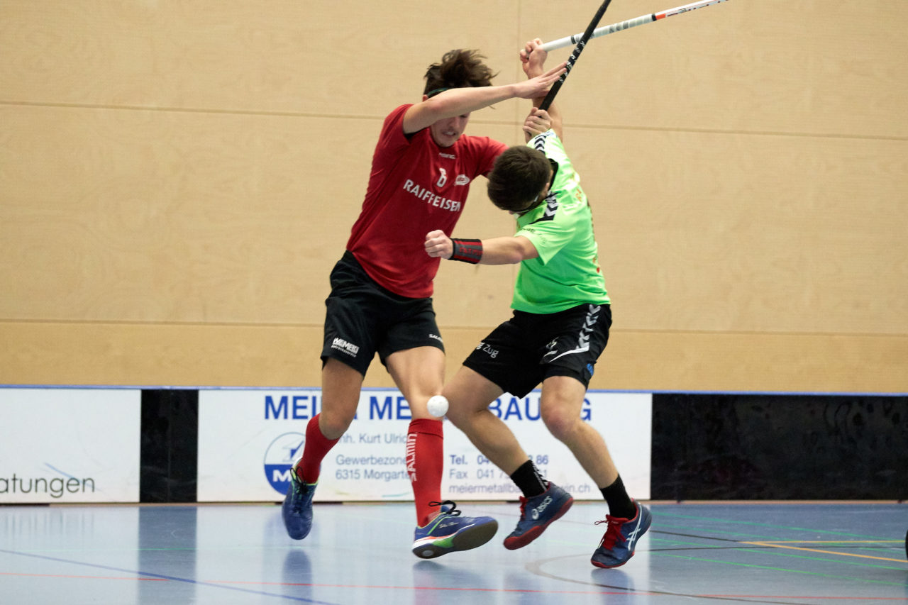 Herren 1. Liga Gruppe 2 
Zuger Highlands - Bülach Floorball 
Resultat 5 : 6 nach Verlängerung  am 11. November 2018 in der Sporthalle  Hofmatt in Oberägeri 
Bild: Michael Peter