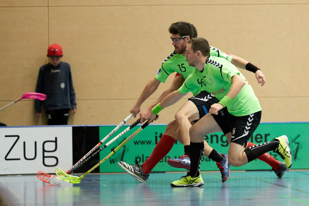 Herren 1. Liga Gruppe 2 
Zuger Highlands - Bülach Floorball 
Resultat 5 : 6 nach Verlängerung  am 11. November 2018 in der Sporthalle  Hofmatt in Oberägeri 
Bild: Michael Peter