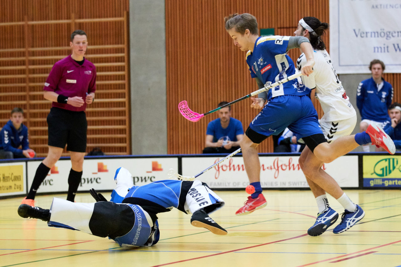 Zug United Herren NLA
Zug United - Kloten-Dietlikon Jets 
Resultat 7 : 6 nach Verlängerung am 6. Januar  Dezember 2019 in der Sporthalle in Zug 
Bild: Michael Peter