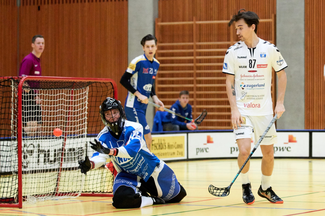 Zug United Herren NLA
Zug United - Kloten-Dietlikon Jets 
Resultat 7 : 6 nach Verlängerung am 6. Januar  Dezember 2019 in der Sporthalle in Zug 
Bild: Michael Peter