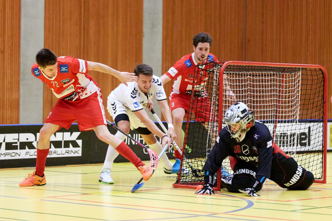 Zug United Herren NLA 
Zug United - Floorball Köniz 
Resultat 3 : 6 am 26. Januar  Dezember 2019 in der Sporthalle in Zug 
Bild: Michael Peter