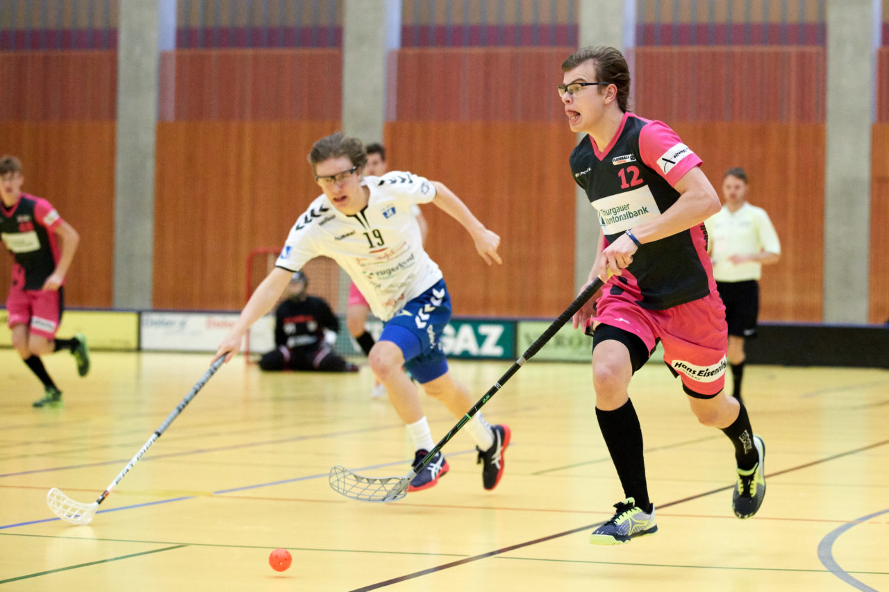 Zug United Junioren U21A 
Zug United - Floorbll Thurgau 
Resultat 7 : 5 am 6. Januar  Dezember 2019 in der Sporthalle in Zug 
Bild: Michael Peter