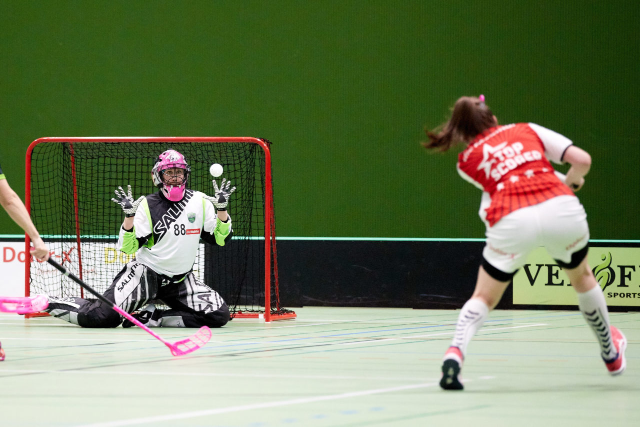 Zug United Damen NLA Playoff Viertelfinal 2. Spiel
Zug United - Unihockey Berner Oberland 
Resultat 3 : 6 am 10. März 2019 in der Sporthalle der Kantonsschule Zug 
Bild: Michael Peter