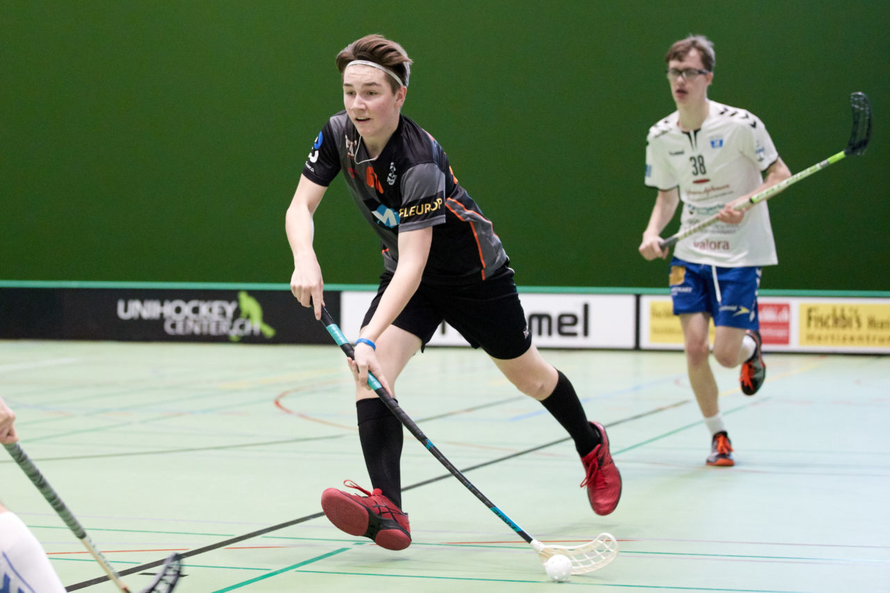 Zug United Junioren U16A Playoff Viertelfinal 1. Spiel 
Zug United - Grasshopper Club Zürich 
Resultat 7 : 1 am 10. März 2019 in der Sporthalle der Kantonsschule Zug 
Bild: Michael Peter