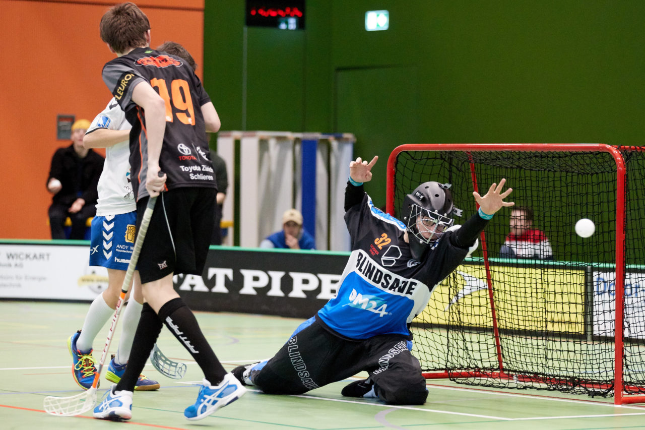 Zug United Junioren U16A Playoff Viertelfinal 1. Spiel 
Zug United - Grasshopper Club Zürich 
Resultat 7 : 1 am 10. März 2019 in der Sporthalle der Kantonsschule Zug 
Bild: Michael Peter