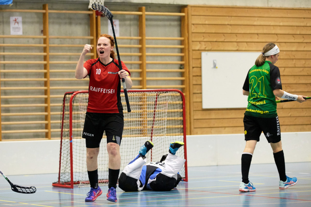 Damen 1. Liga Kleinfeld Playoff Final 1. Spiel Florball Albis - UHC OekingenResultat 8 : 10 am 6. April 2019 im Sportzentrum Schachen in Bonstetten Bild: Michael Peter