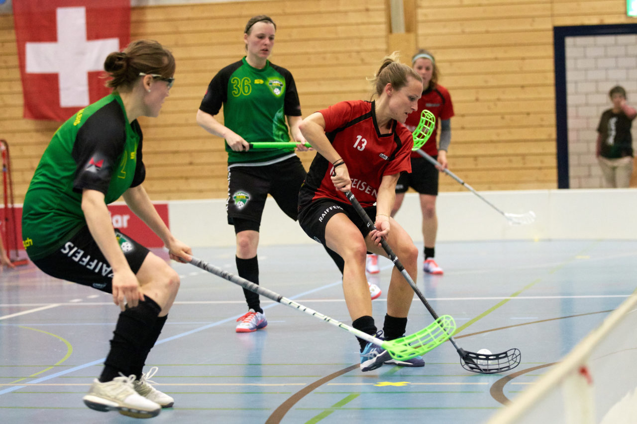 Damen 1. Liga Kleinfeld Playoff Final 1. Spiel Florball Albis - UHC OekingenResultat 8 : 10 am 6. April 2019 im Sportzentrum Schachen in Bonstetten Bild: Michael Peter