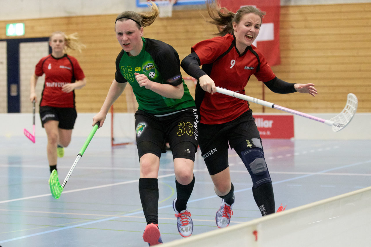 Damen 1. Liga Kleinfeld Playoff Final 1. Spiel Florball Albis - UHC OekingenResultat 8 : 10 am 6. April 2019 im Sportzentrum Schachen in Bonstetten Bild: Michael Peter