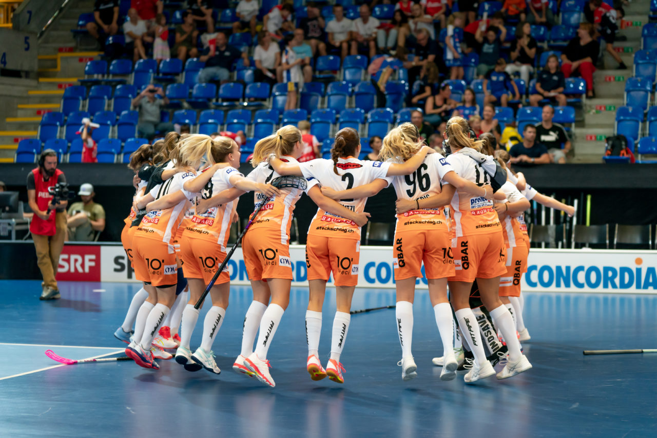 Saalsporthalle (Zürich), 31.08.2019, Unihockey Damen Supercup 2019, Kloten-Dietlikon Jets - piranha chur, piranha chur ist Supercup Sieger 2019

(Claudio Schwarz, unihockey-fotos.ch)