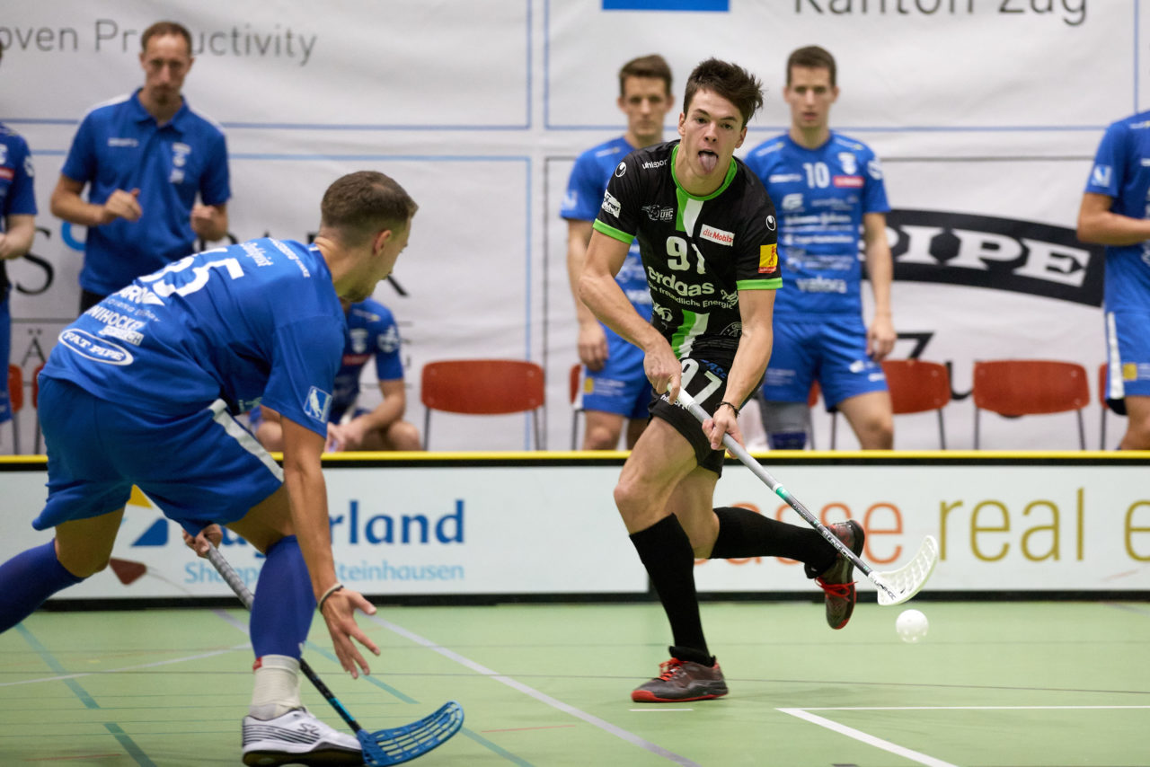 Zug United Männer NLA 
Zug United - UHC Waldkirch St Gallen 
Resultat 8 : 7 am 28. September 2019 in der Sporthalle der Kantonsschule Zug 
Bild: Michael Peter