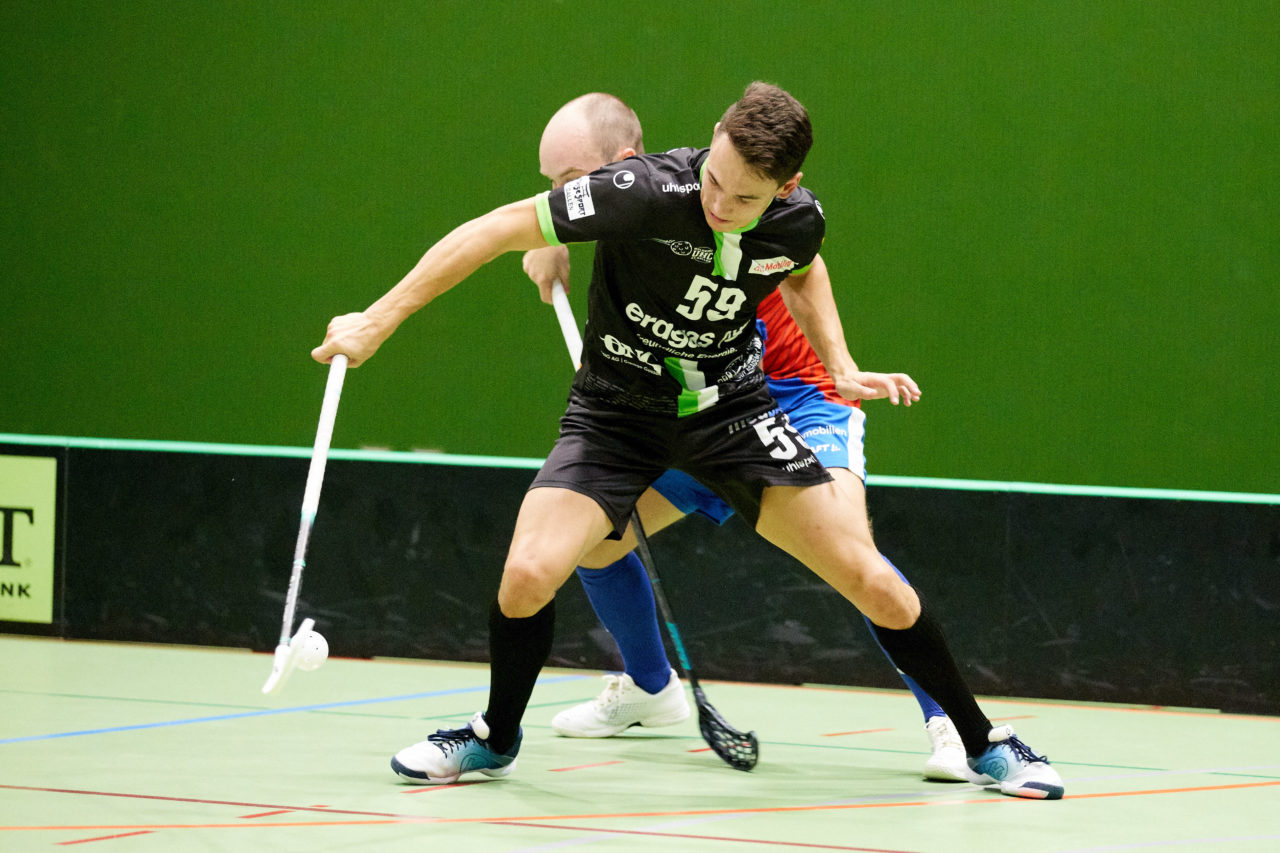 Zug United Männer NLA 
Zug United - UHC Waldkirch St Gallen 
Resultat 8 : 7 am 28. September 2019 in der Sporthalle der Kantonsschule Zug 
Bild: Michael Peter