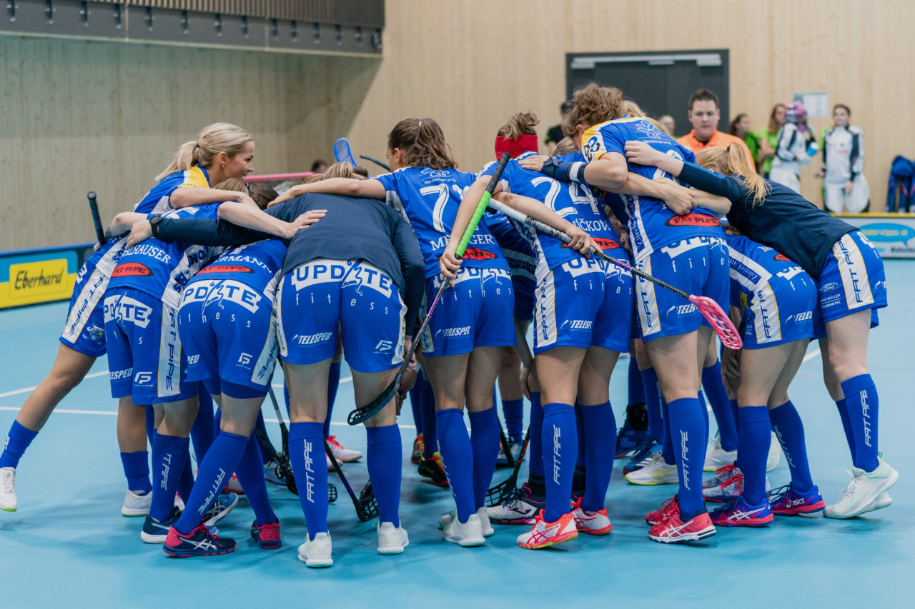 heja Stighag (Kloten), 21.09.2019, Unihockey Damen NLA 2. Runde, Kloten-Dietlikon Jets - Unihockey Berner Oberland, Torjubel Jets zum 1:0

(Claudio Schwarz, unihockey-fotos.ch)