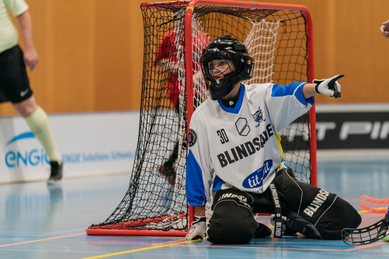 Ruebisbach (Kloten), 21.09.2019, Unihockey Junioren U14/U17 A, Unihockey Basel Regio - Kloten-Dietlikon Jets
(Claudio Schwarz, unihockey-fotos.ch)

Copyright: Claudio Schwarz, unihockey-fotos.ch – Dieses Bild wurde durch swiss unihockey lizenziert und darf ausschliesslich auf den Online-Kanälen von swiss unihockey verwendet werden. Die redaktionelle oder kommerzielle Nutzung durch Dritte (Medien, Vereine, Unternehmen oder Privatpersonen) per Download von diesem flickr-Account ist ausgeschlossen. Das Bild kann bei Interesse via unihockey-fotos.ch kostenpflichtig lizenziert werden. unihockey-fotos.ch behält sich vor, fehlbaren Medien, Vereinen, Unternehmen oder Privatpersonen Bilder mit einem Zuschlag in Rechnung zu stellen.