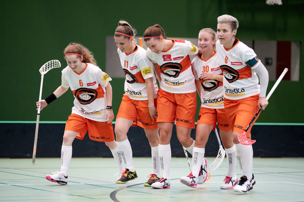 Zug United - Sportiva Unihockey Mendrisiotto Resultat 5 : 3 
am 5. Oktober 2019 in der Sporthalle der Kantonsschule in Zug 
Bild: Michael Peter