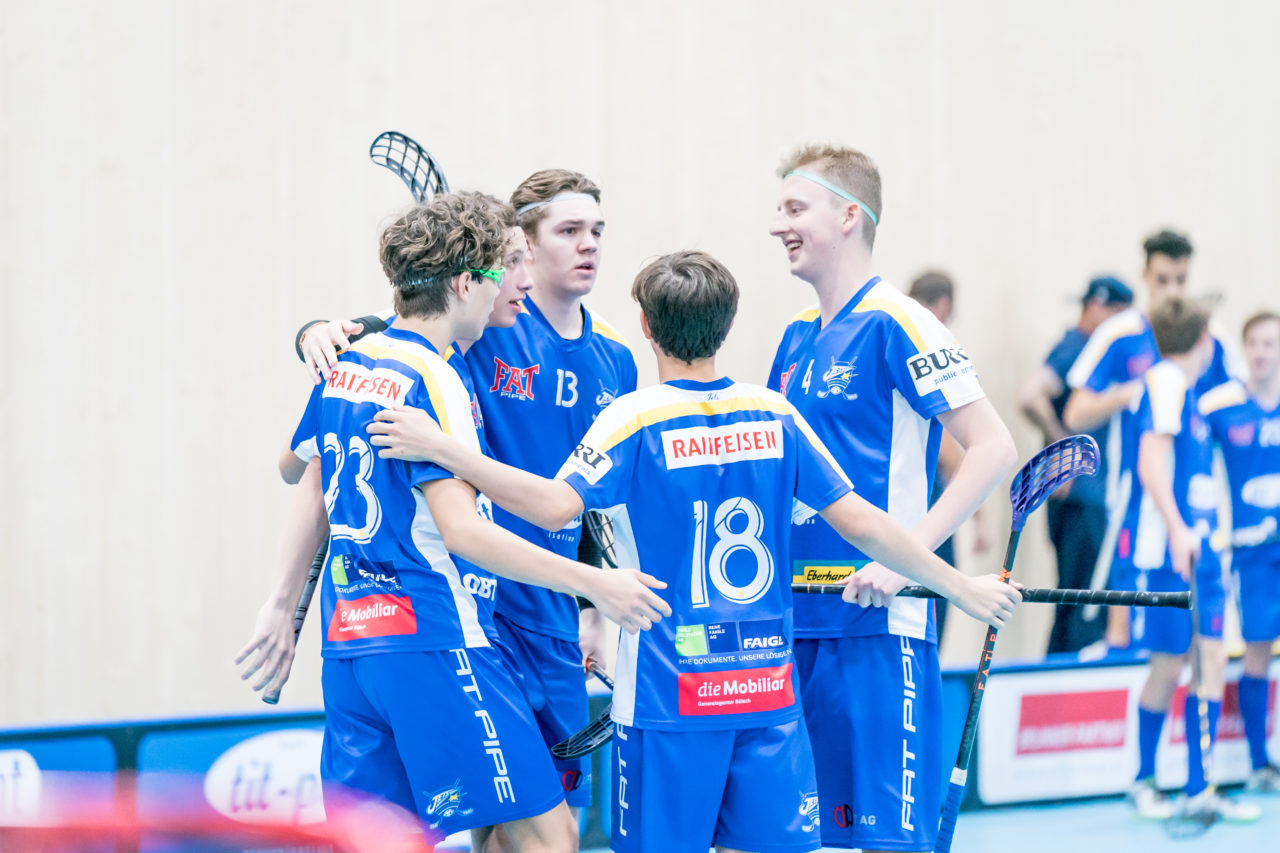 Sporthalle Stighag (Kloten), 12.10.2019, Unihockey Junioren U21 B 5. Runde, Kloten-Dietlikon Jets - RD March-Höfe Altendorf, Torjubel Jets

(Claudio Schwarz, unihockey-fotos.ch)