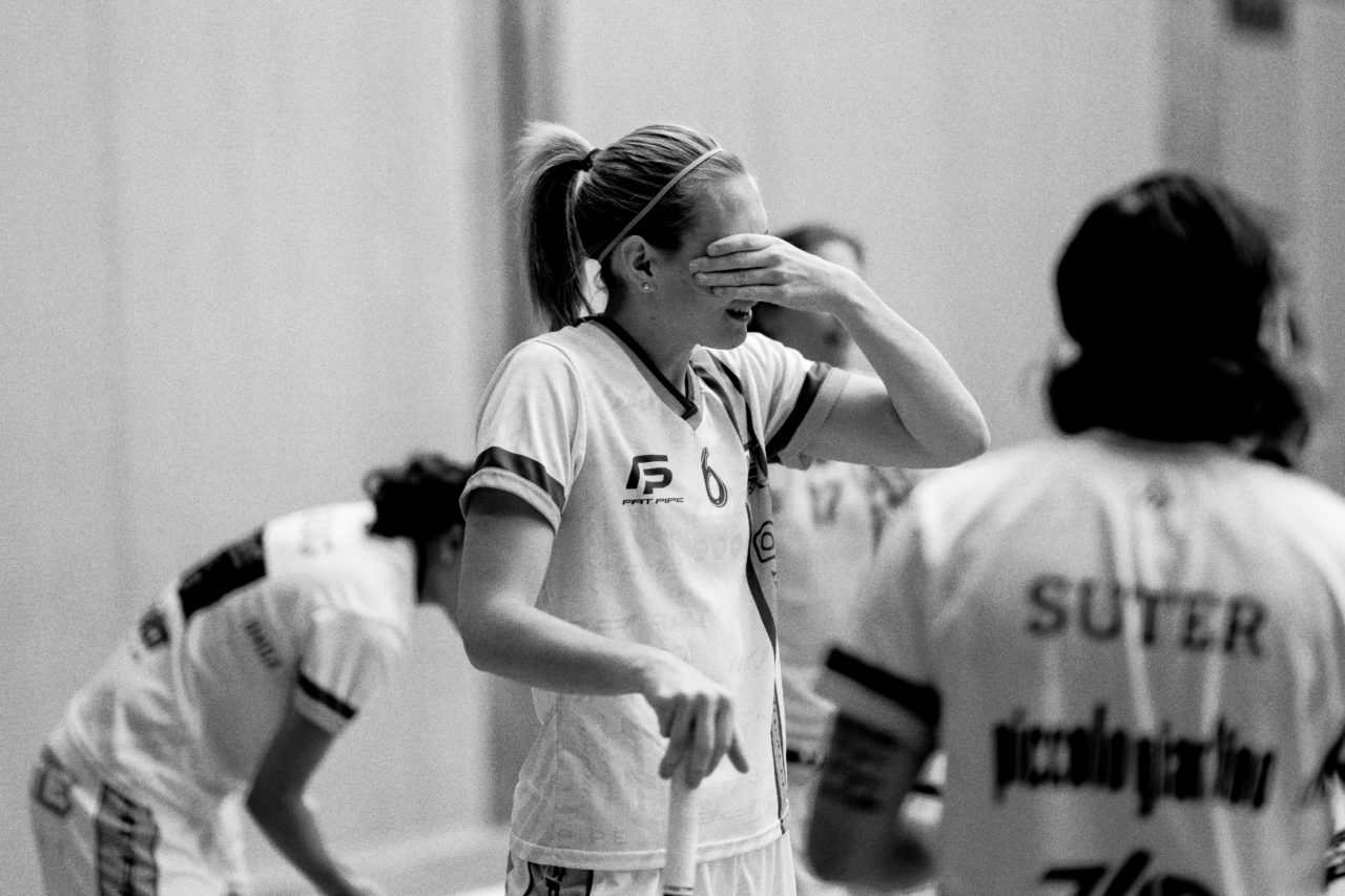 Sporthalle Wühre (Appenzell), 27.10.2019, Unihockey Damen Cup 1/8-Final, Unihockey Appenzell - Kloten-Dietlikon Jets, Michelle Wiki (Nr. 6, Kloten-Dietlikon Jets) beim Einspielen

(Claudio Schwarz, unihockey-fotos.ch)