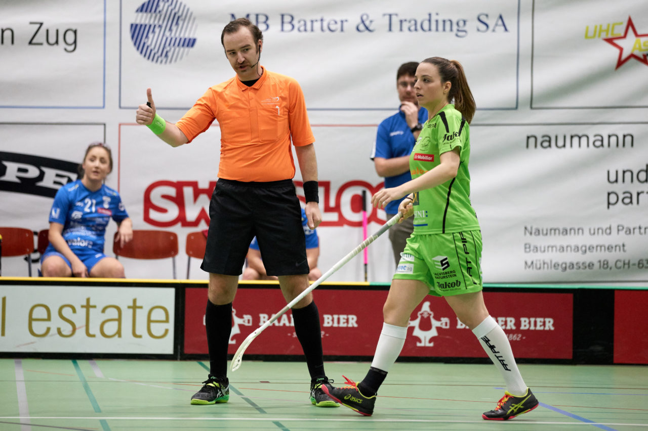 Zug United - UHV Skorpion Emmental Resultat 6 : 4 
am 3. November 2019 in der Sporthalle der Kantonsschule in Zug 
Bild: Michael Peter