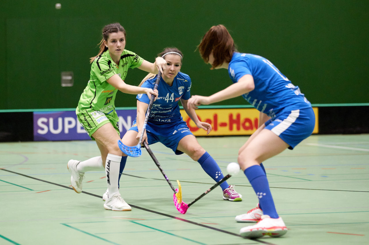 Zug United - UHV Skorpion Emmental Resultat 6 : 4 
am 3. November 2019 in der Sporthalle der Kantonsschule in Zug 
Bild: Michael Peter