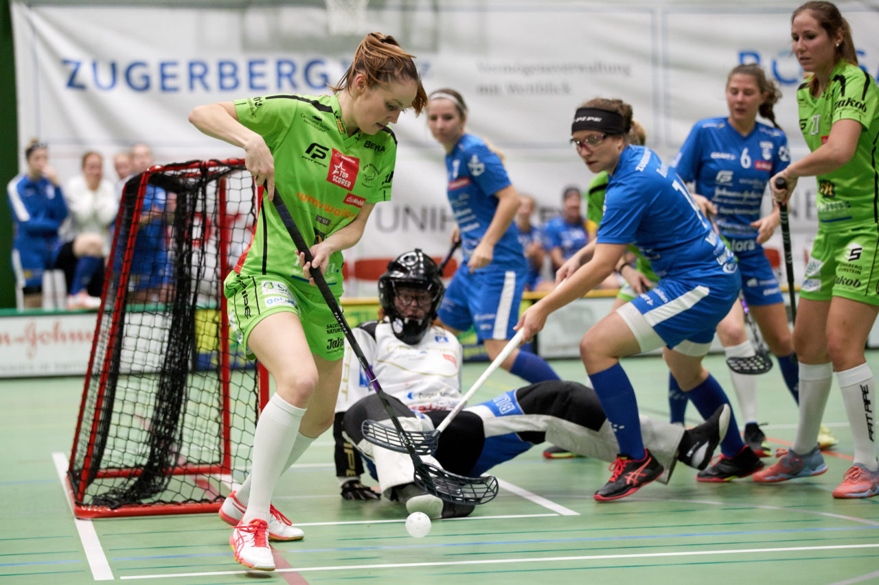 Zug United - UHV Skorpion Emmental Resultat 6 : 4 
am 3. November 2019 in der Sporthalle der Kantonsschule in Zug 
Bild: Michael Peter