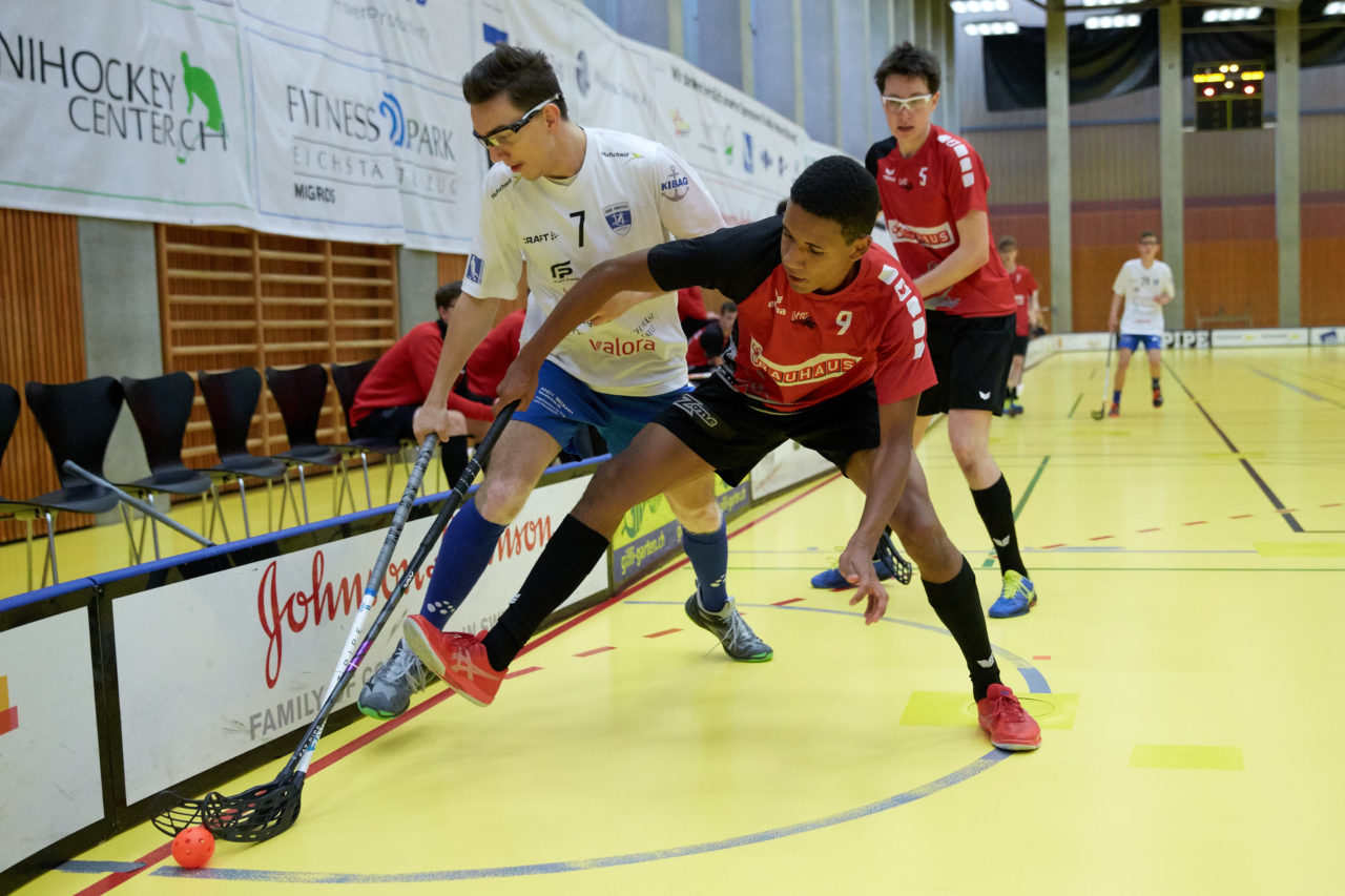 Junioren U18A
Zug United - UHC Alligator Malans 
Resultat 7 : 6 am 17. November 2019 in der Sporthalle Zug 
Bild: Michael Peter