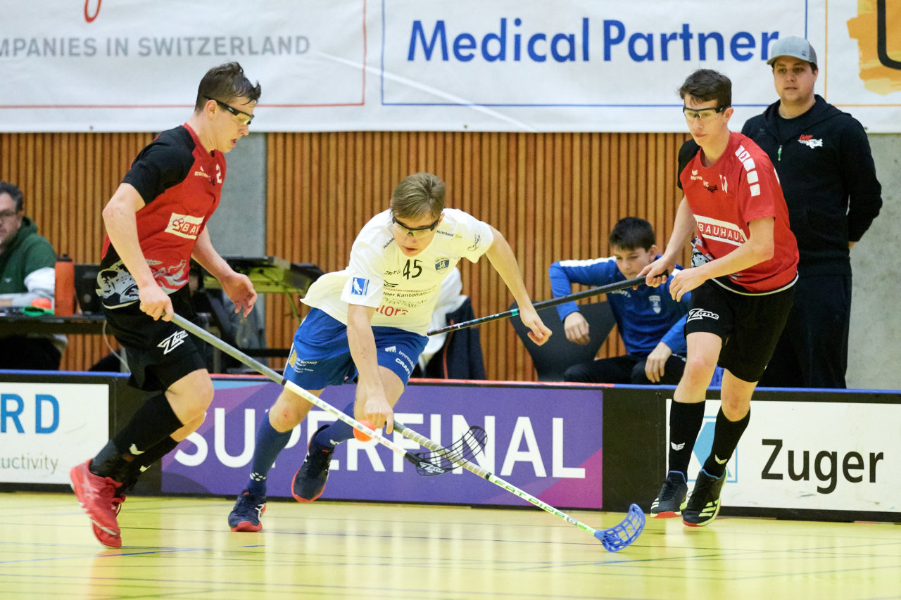 Junioren U18A
Zug United - UHC Alligator Malans 
Resultat 7 : 6 am 17. November 2019 in der Sporthalle Zug 
Bild: Michael Peter