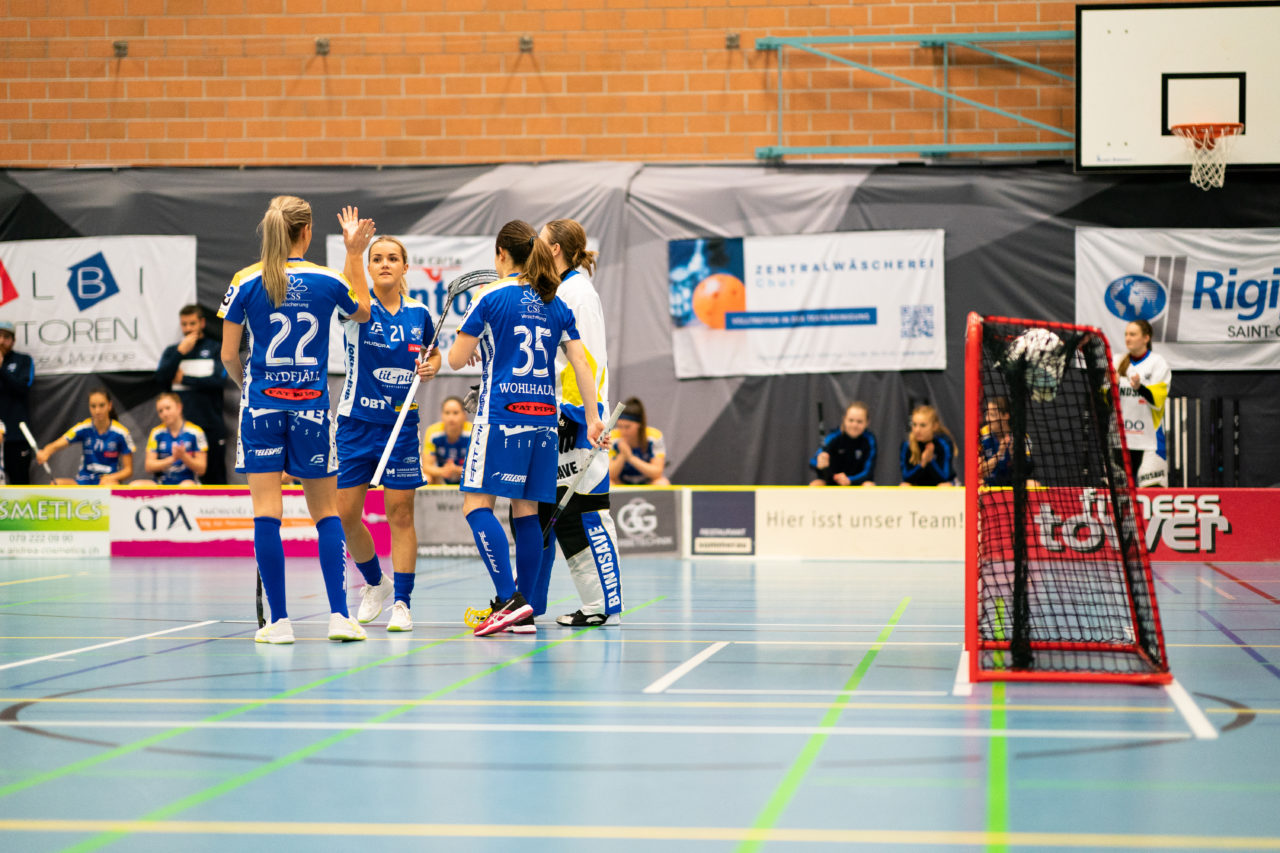 Gewerbliche Berufsschule Chur (Chur), 03.11.2019, Unihockey Damen NLA 7. Runde, piranha chur - Kloten-Dietlikon Jets, Alice Granstedt (Nr. 21, Kloten-Dietlikon Jets) vor dem Spiel

(Claudio Schwarz, unihockey-fotos.ch)