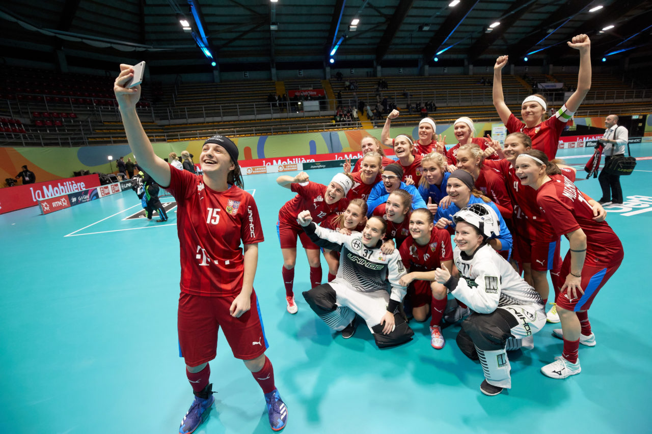 Women’s World Floorball Championships 2019 
7th - 15th December 2019, Neuchâtel, Switzerland 
Event page: http://www.neuchatel2019.ch 
Photos: Michael Peter/IFF