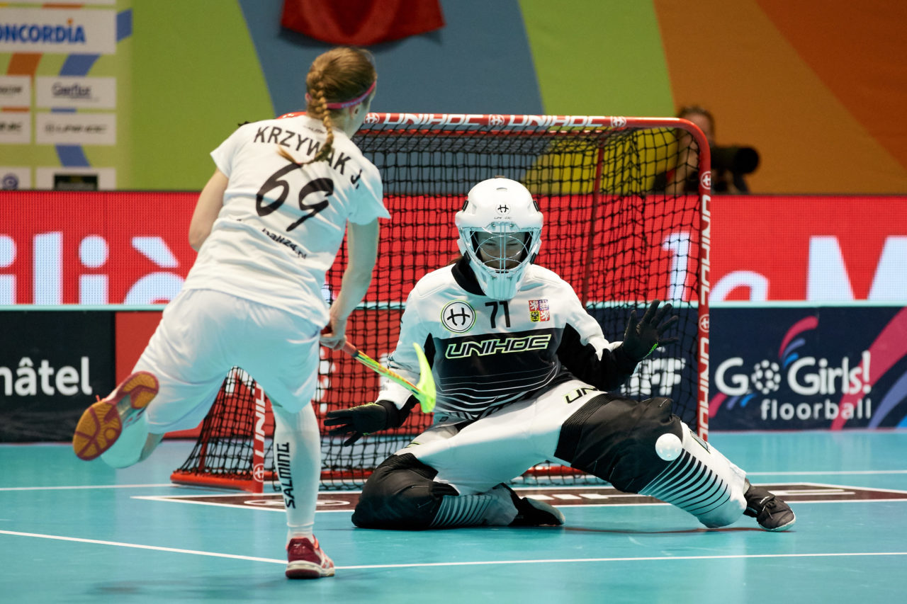 Women’s World Floorball Championships 2019 
7th - 15th December 2019, Neuchâtel, Switzerland 
Event page: http://www.neuchatel2019.ch 
Photos: Michael Peter/IFF