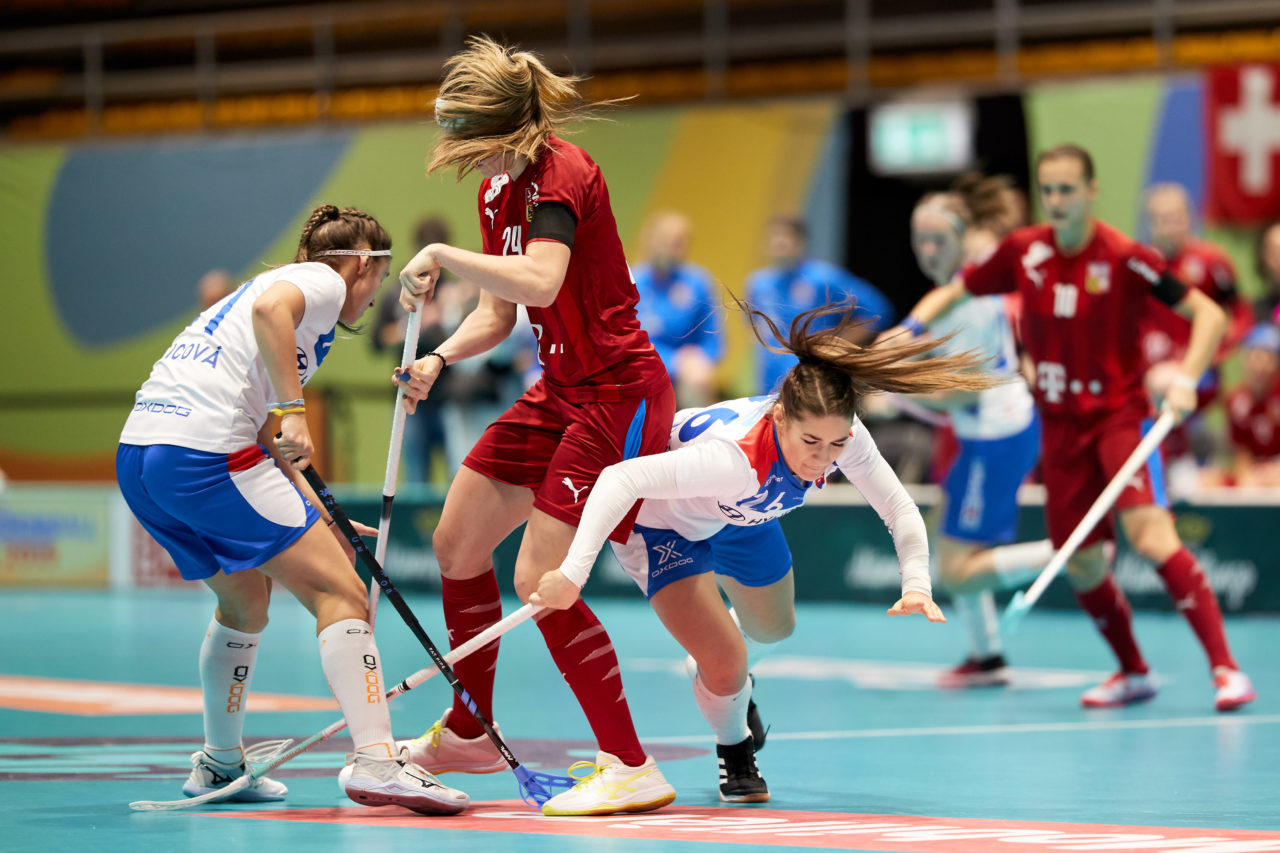 Women’s World Floorball Championships 2019 
7th - 15th December 2019, Neuchâtel, Switzerland 
Event page: http://www.neuchatel2019.ch 
Photos: Michael Peter/IFF