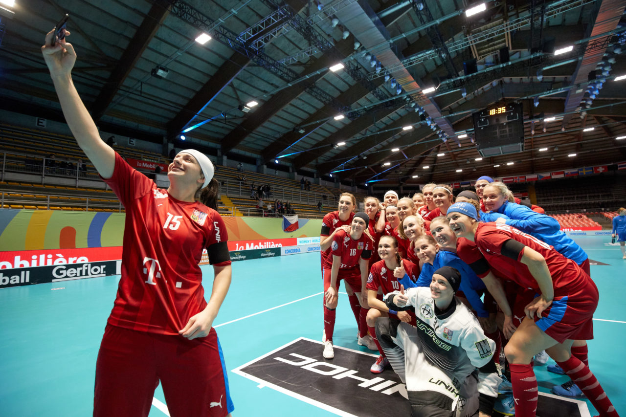 Women’s World Floorball Championships 2019 
7th - 15th December 2019, Neuchâtel, Switzerland 
Event page: http://www.neuchatel2019.ch 
Photos: Michael Peter/IFF