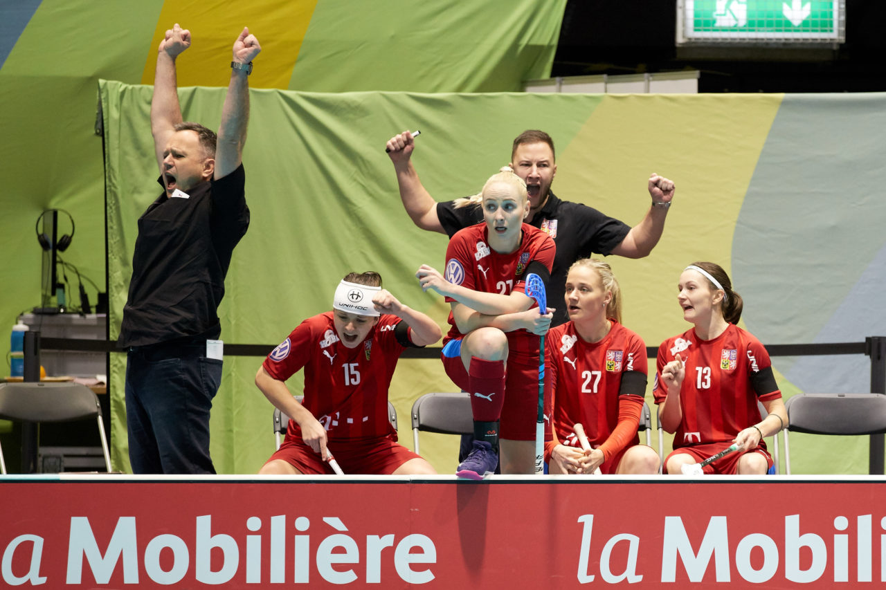 Women’s World Floorball Championships 2019 
7th - 15th December 2019, Neuchâtel, Switzerland 
Event page: http://www.neuchatel2019.ch 
Photos: Michael Peter/IFF
