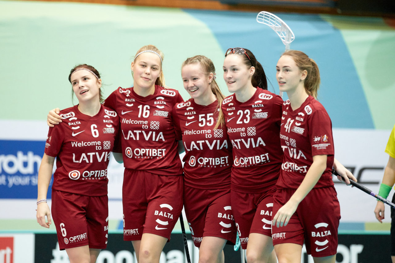 Women’s World Floorball Championships 2019 
7th - 15th December 2019, Neuchâtel, Switzerland 
Event page: http://www.neuchatel2019.ch 
Photos: Michael Peter/IFF