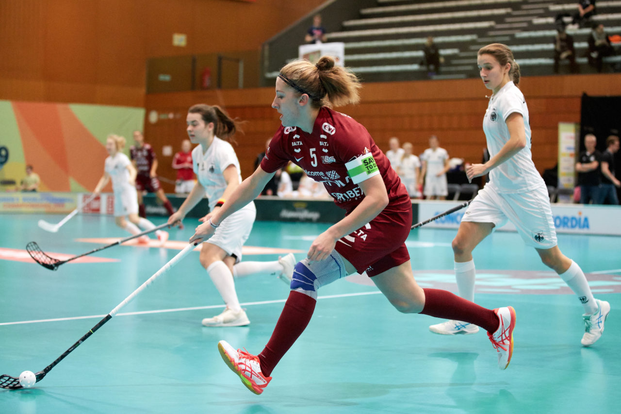 Women’s World Floorball Championships 2019 
7th - 15th December 2019, Neuchâtel, Switzerland 
Event page: http://www.neuchatel2019.ch 
Photos: Michael Peter/IFF