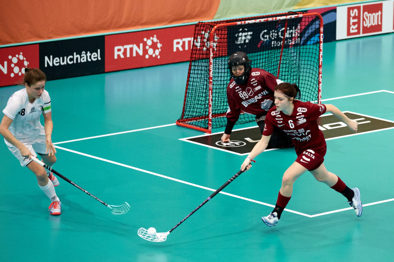 Women’s World Floorball Championships 2019 
7th - 15th December 2019, Neuchâtel, Switzerland 
Event page: http://www.neuchatel2019.ch 
Photos: Michael Peter/IFF
