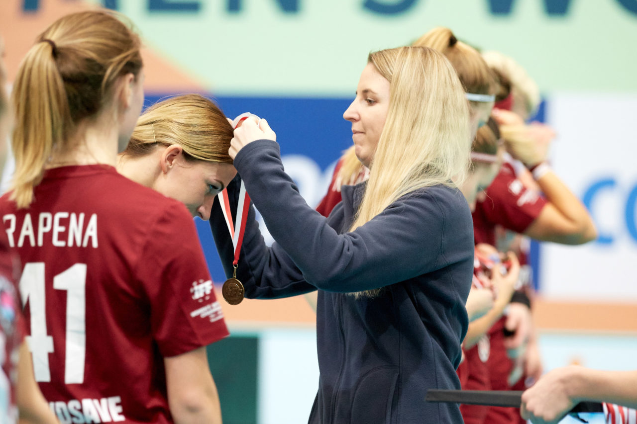 Women’s World Floorball Championships 2019 
7th - 15th December 2019, Neuchâtel, Switzerland 
Event page: http://www.neuchatel2019.ch 
Photos: Michael Peter/IFF