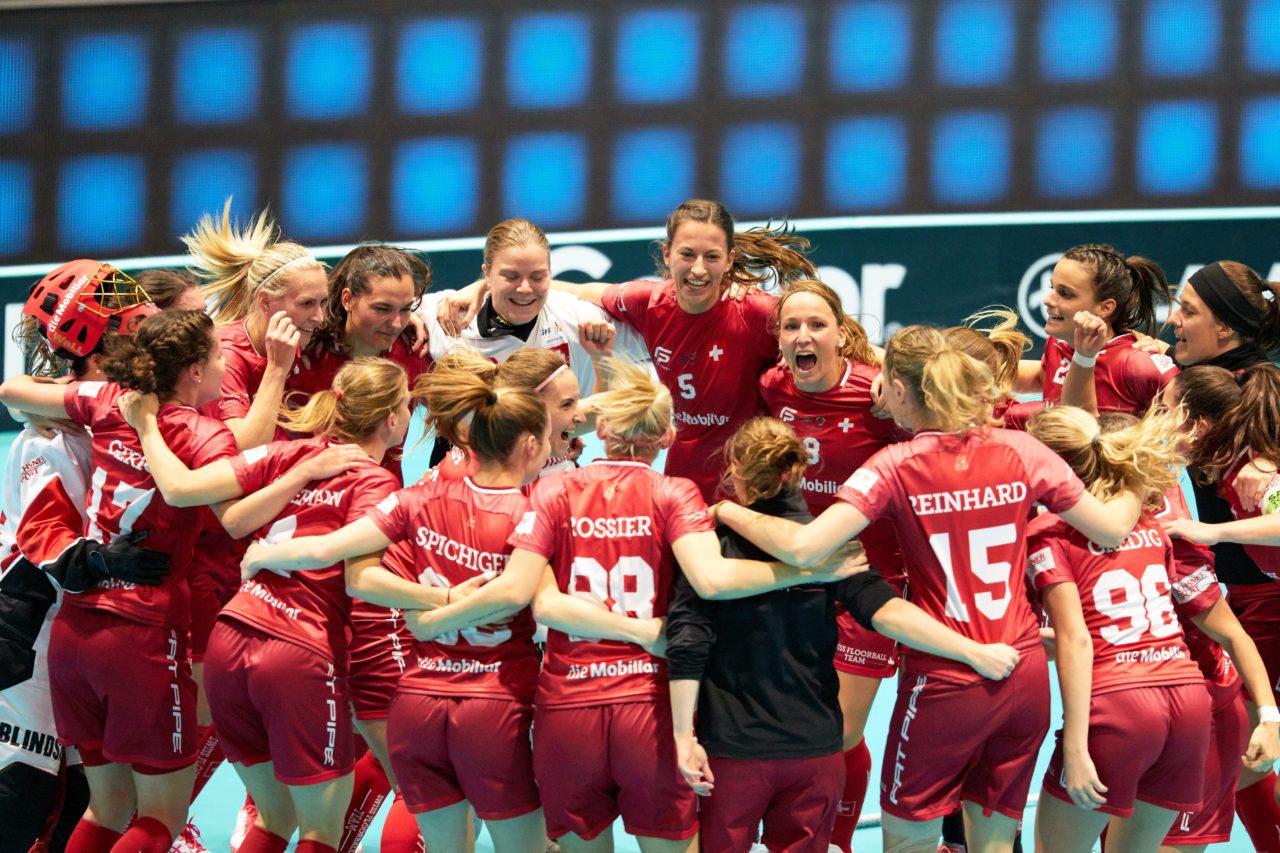 Women’s World Floorball Championships 2019 
7th - 15th December 2019, Neuchâtel, Switzerland 
Event page: http://www.neuchatel2019.ch 
Photos: Michael Peter/IFF
