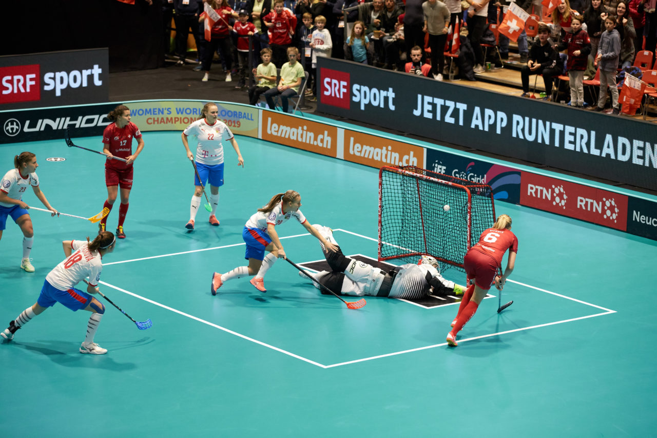 Women’s World Floorball Championships 2019 
7th - 15th December 2019, Neuchâtel, Switzerland 
Event page: http://www.neuchatel2019.ch 
Photos: Michael Peter/IFF
