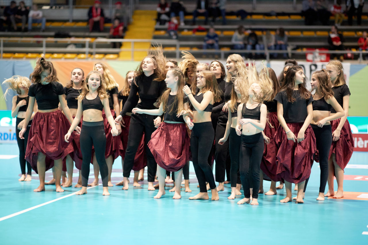 Women’s World Floorball Championships 2019 
7th - 15th December 2019, Neuchâtel, Switzerland 
Event page: http://www.neuchatel2019.ch 
Photos: Michael Peter/IFF