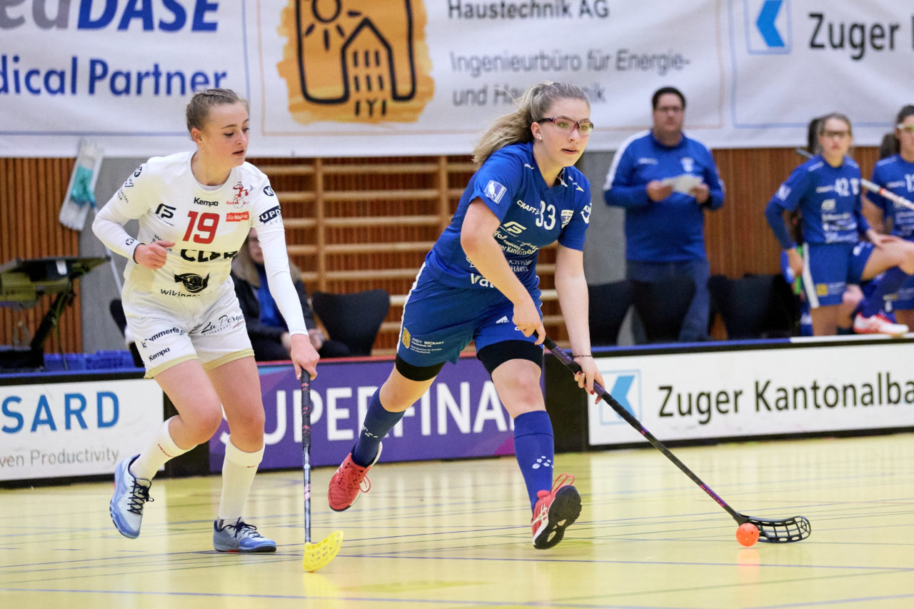 Zug United Juniorinnen U21A 
Zug United - Red Ants Rychenberg Winterthur  
Resultat 3 : 2 nach Verlängerung  am 21. Dezember 2019 in der Sporthalle Zug 
Bild: Michael Peter