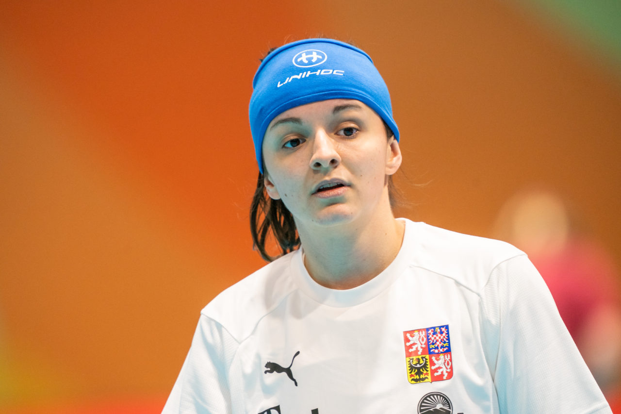 WFC 2019, Switzerland: 08.12.2019, Neuchâtel, Patinoire du Littoral, Natálie Martináková (#15, Czech Republic)

Event page: neuchatel2019.ch
Credit: Claudio Schwarz, unihockey-fotos.ch