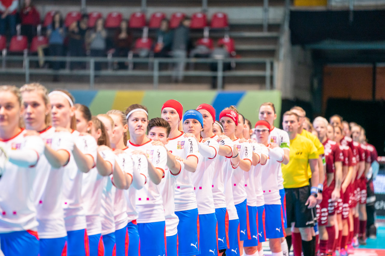 WFC 2019, Switzerland: 08.12.2019, Neuchâtel, Patinoire du Littoral, Natálie Martináková (#15, Czech Republic)

Event page: neuchatel2019.ch
Credit: Claudio Schwarz, unihockey-fotos.ch