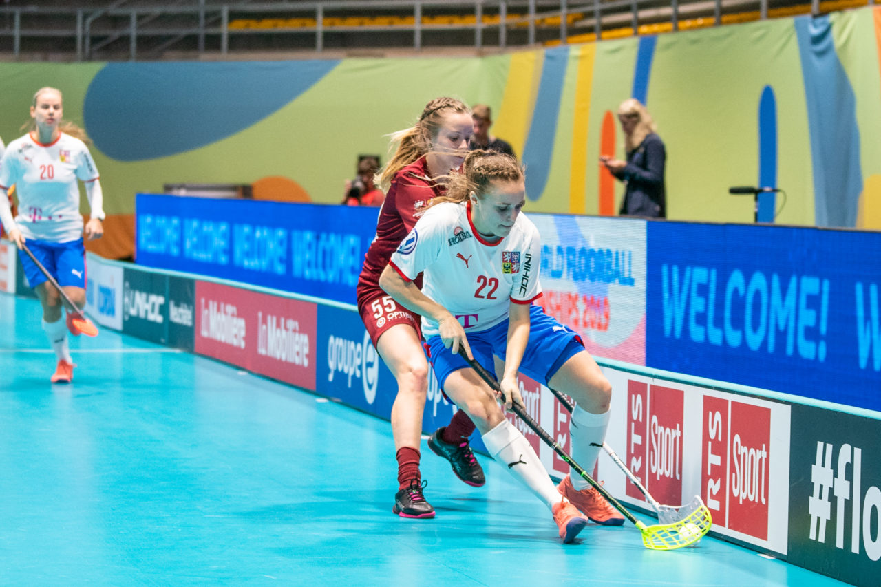 WFC 2019, Switzerland: 08.12.2019, Neuchâtel, Patinoire du Littoral, Laura Gaugere (#55, Latvia) and Ivana Šupáková (#22, Czech Republic)

Event page: neuchatel2019.ch
Credit: Claudio Schwarz, unihockey-fotos.ch