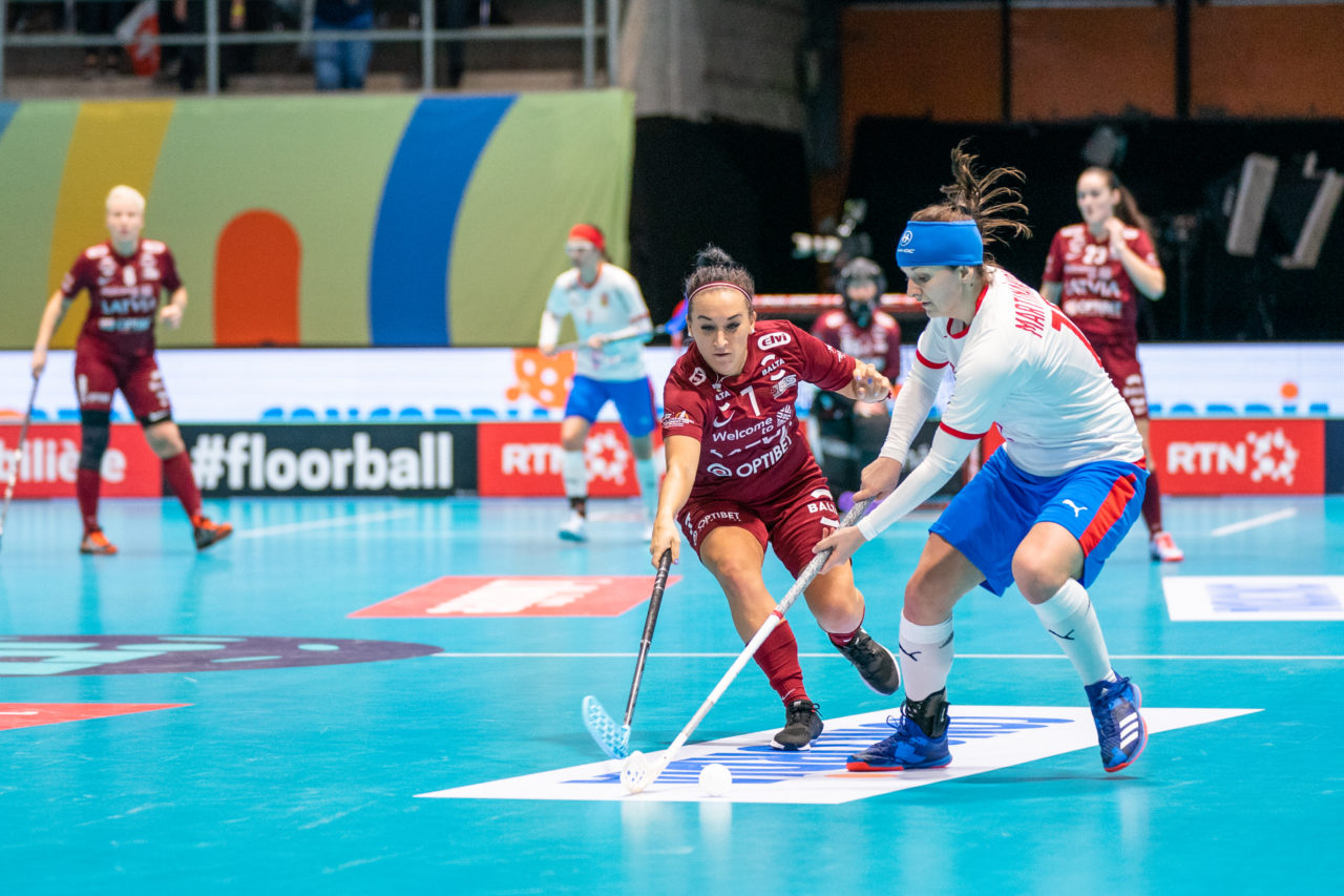 WFC 2019, Switzerland: 08.12.2019, Neuchâtel, Patinoire du Littoral, Dzeina Eglite (#7, Latvia) and Natálie Martináková (#15, Czech Republic)

Event page: neuchatel2019.ch
Credit: Claudio Schwarz, unihockey-fotos.ch
