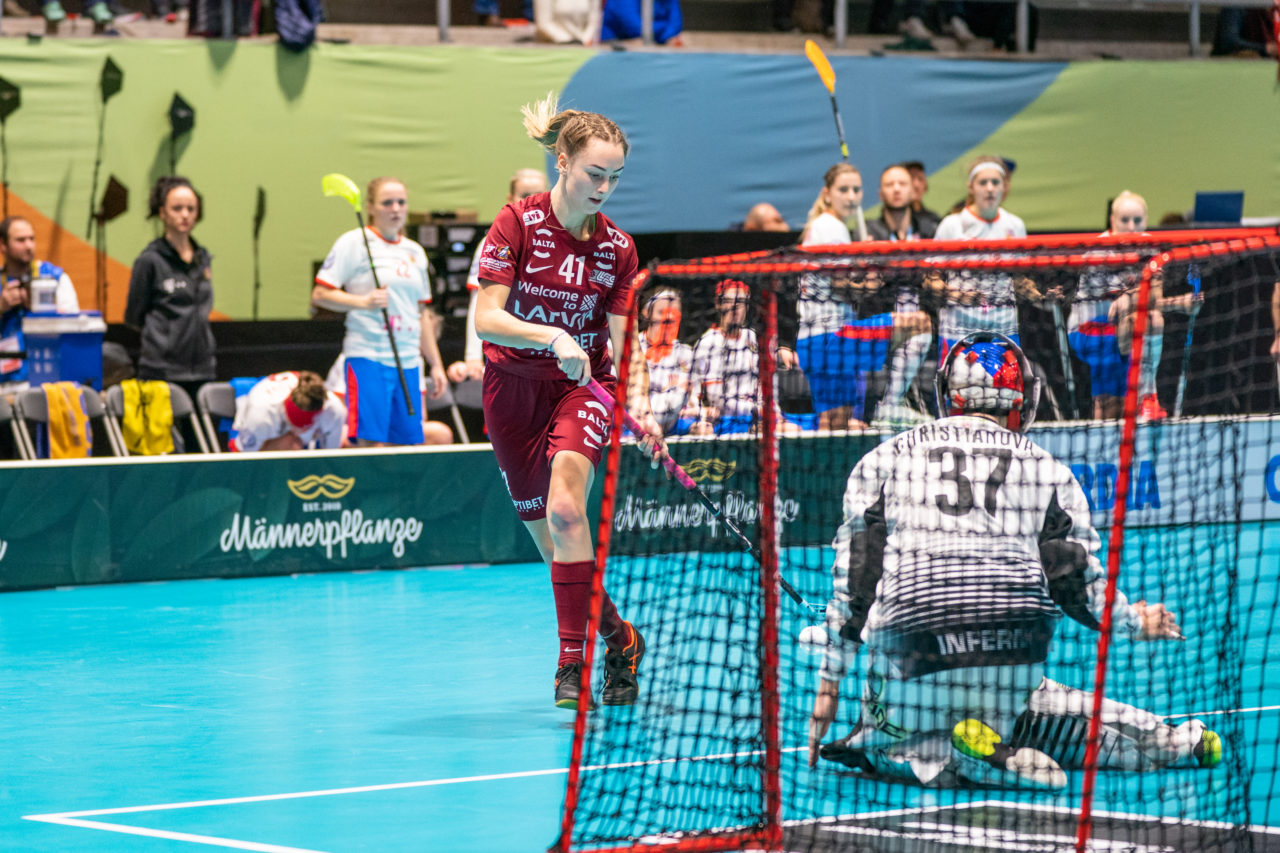 WFC 2019, Switzerland: 08.12.2019, Neuchâtel, Patinoire du Littoral, Simona Grapena  (#41, Latvia)

Event page: neuchatel2019.ch
Credit: Claudio Schwarz, unihockey-fotos.ch