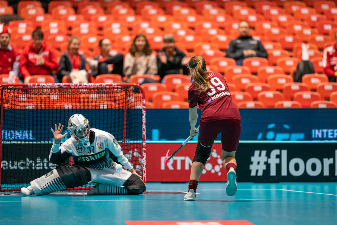 WFC 2019, Switzerland: 08.12.2019, Neuchâtel, Patinoire du Littoral, Evelina Garbare (#59, Latvia)

Event page: neuchatel2019.ch
Credit: Claudio Schwarz, unihockey-fotos.ch
