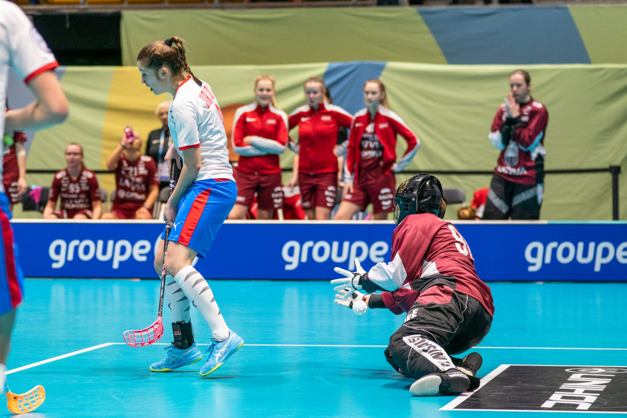 WFC 2019, Switzerland: 08.12.2019, Neuchâtel, Patinoire du Littoral, Lauma Visnevska  (#99, Latvia)

Event page: neuchatel2019.ch
Credit: Claudio Schwarz, unihockey-fotos.ch