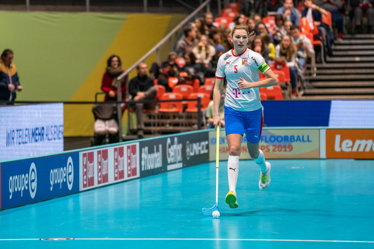 WFC 2019, Switzerland: 08.12.2019, Neuchâtel, Patinoire du Littoral, Eliška Krupnová (#5, Czech Republic)

Event page: neuchatel2019.ch
Credit: Claudio Schwarz, unihockey-fotos.ch