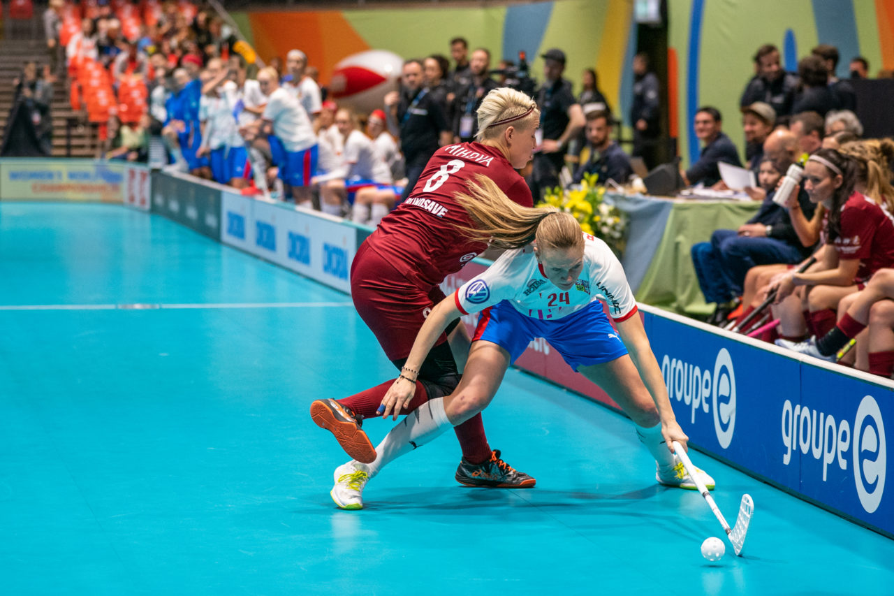 WFC 2019, Switzerland: 08.12.2019, Neuchâtel, Patinoire du Littoral, Liba Daija Mikova (#8, Latvia) and Denisa Ratajová (#24, Czech Republic)

Event page: neuchatel2019.ch
Credit: Claudio Schwarz, unihockey-fotos.ch