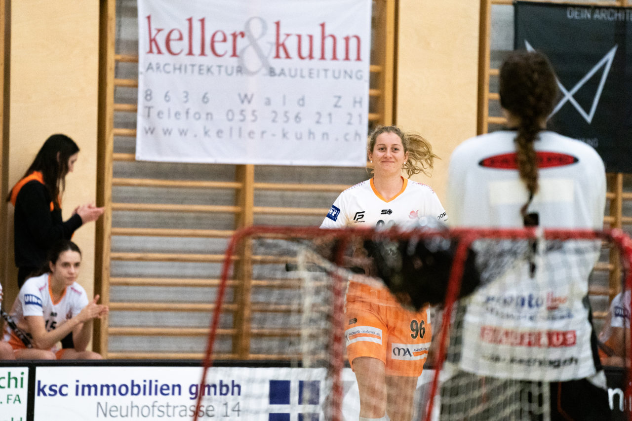 Damen NLA Runde 11, Switzerland: 21.12.2019, Wald ZH, Sporthalle Elba, Chiara Gredig (Nr. 96, piranha chur)

Claudio Schwarz, unihockey-fotos.ch