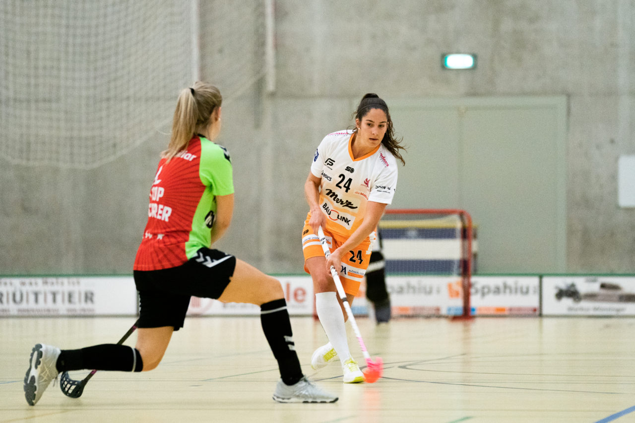 Damen NLA Runde 11, Switzerland: 21.12.2019, Wald ZH, Sporthalle Elba, Flurina Marti (Nr. 24, piranha chur) schiesst

Claudio Schwarz, unihockey-fotos.ch